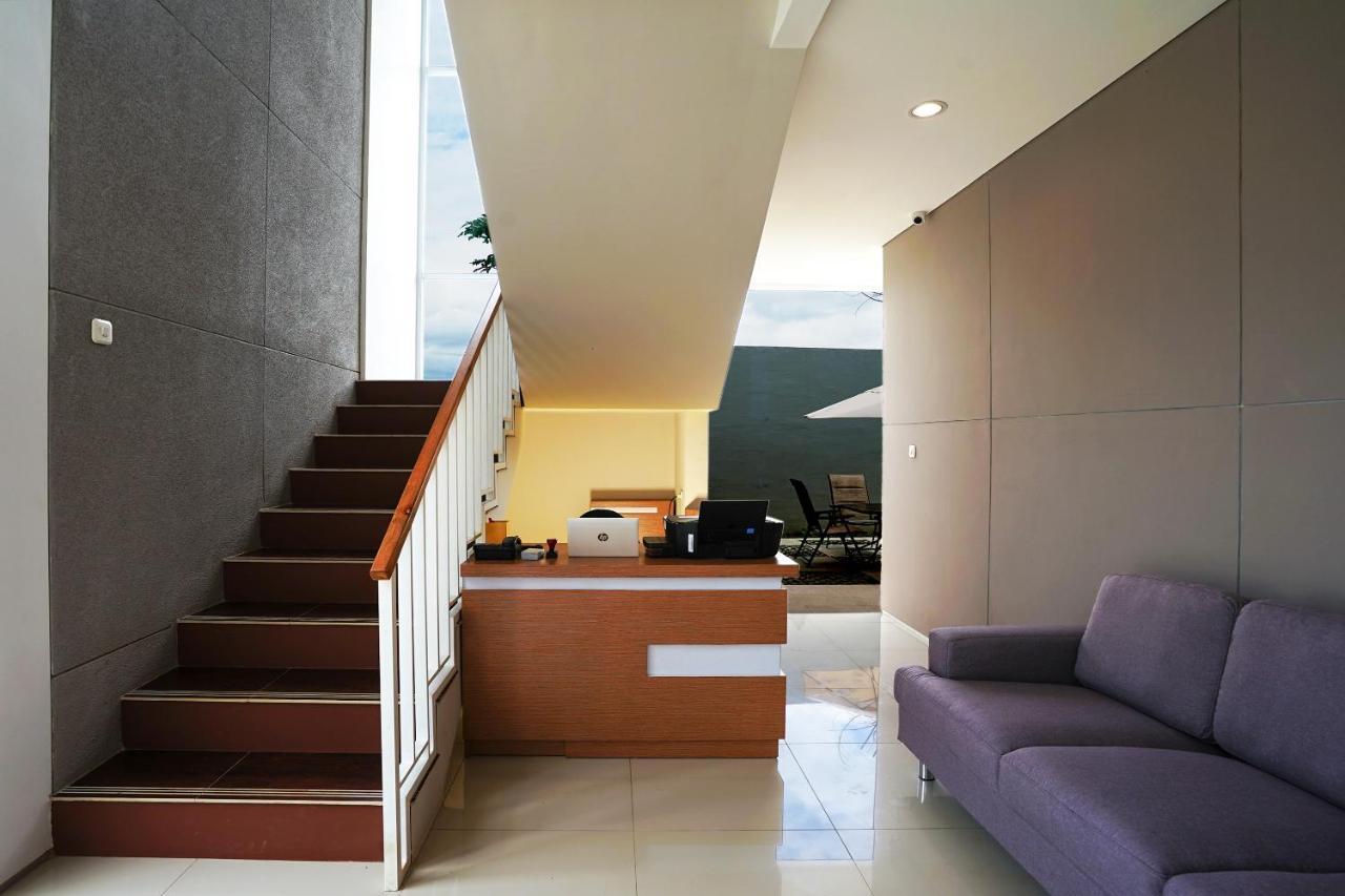 Oyo 367 Ridha Residence Bandung Esterno foto